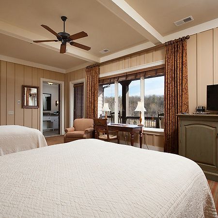 Bright'S Creek Lodge Columbus Екстериор снимка
